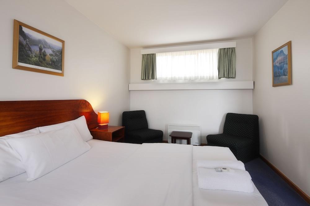 City View Motel Montagu Bay Екстериор снимка