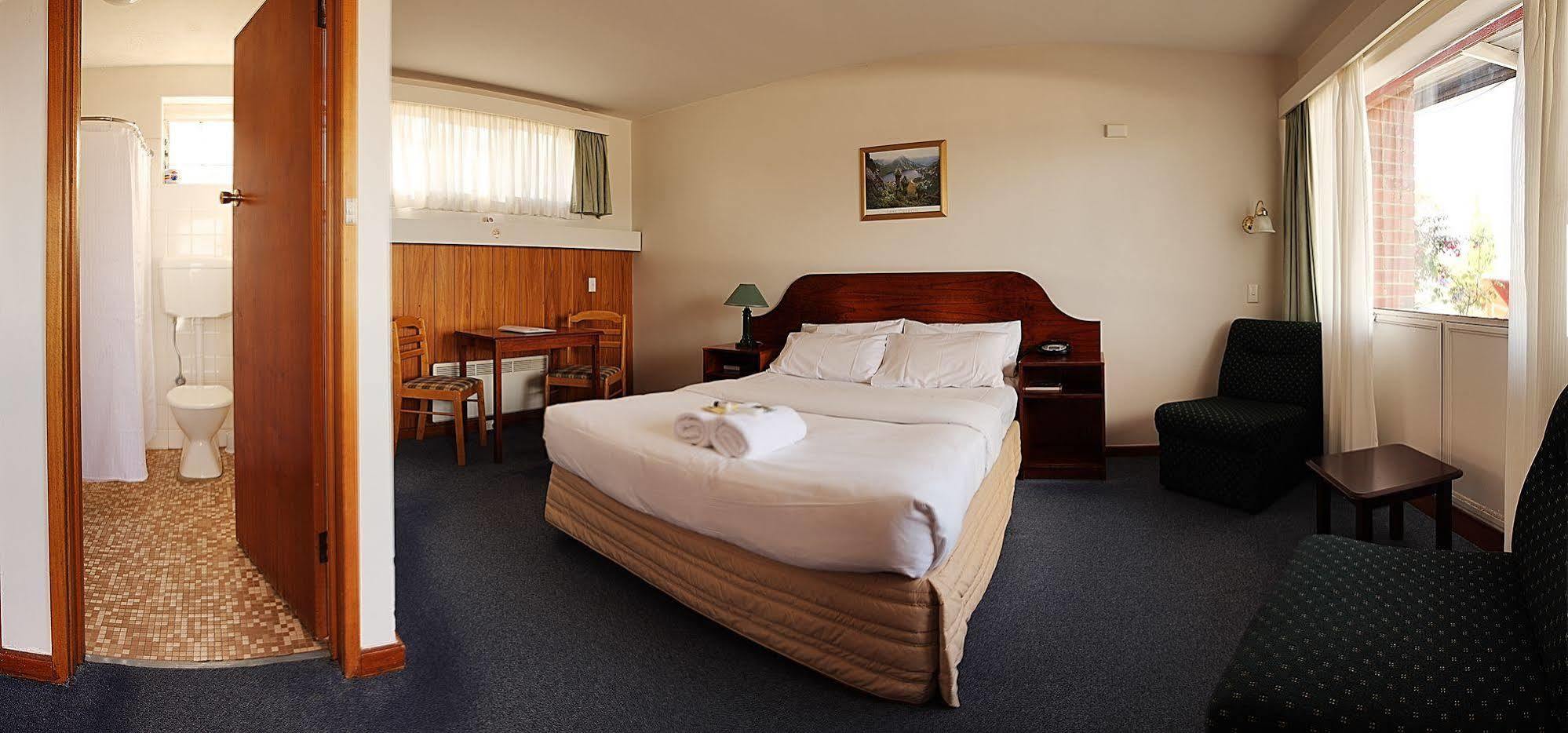 City View Motel Montagu Bay Екстериор снимка
