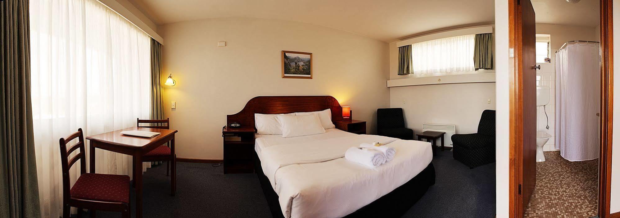 City View Motel Montagu Bay Екстериор снимка
