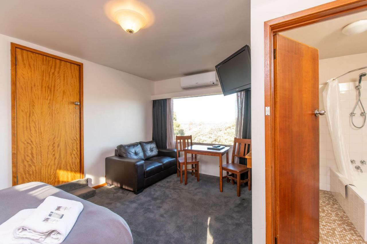 City View Motel Montagu Bay Екстериор снимка
