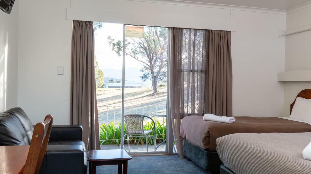 City View Motel Montagu Bay Екстериор снимка