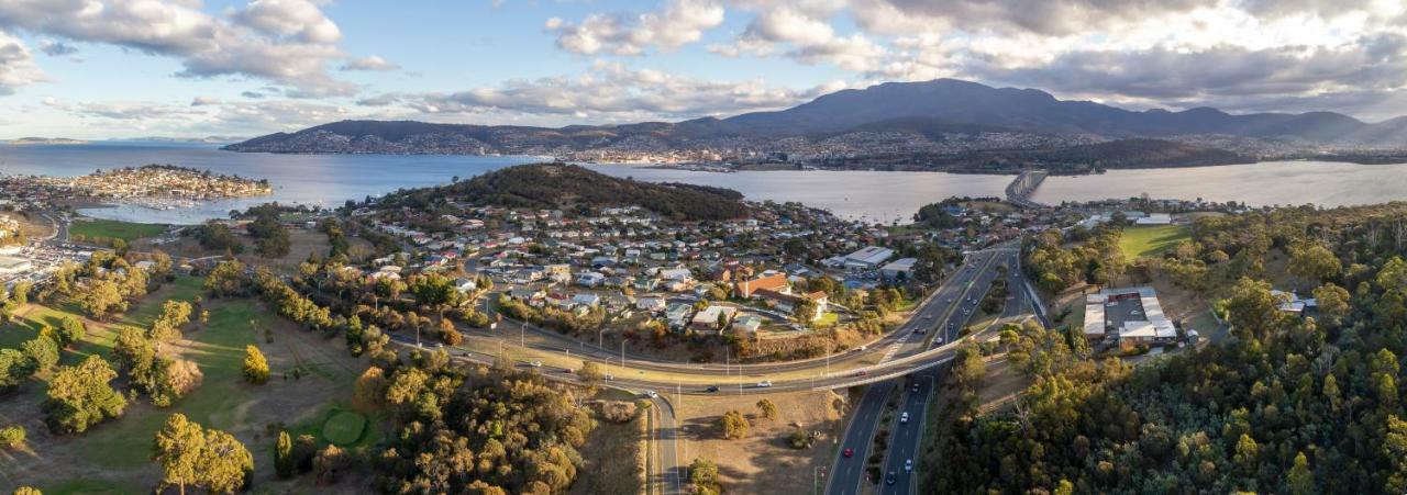 City View Motel Montagu Bay Екстериор снимка